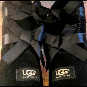 UGG black Bailey boots — GREAT CONDITION